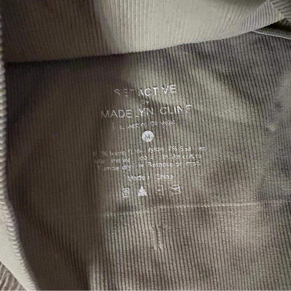 SET ACTIVE X Madelyn Cline Sculptflex Set SIZE M - Picture 6 of 7